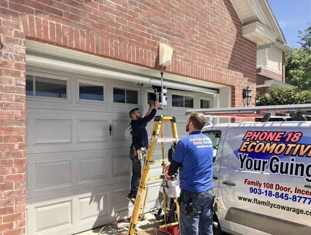 South Windsor Garage Door Repair local technician providing expert garage door repair in South Windsor neighborhood